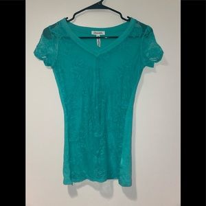 Aeropostale front lace shirt